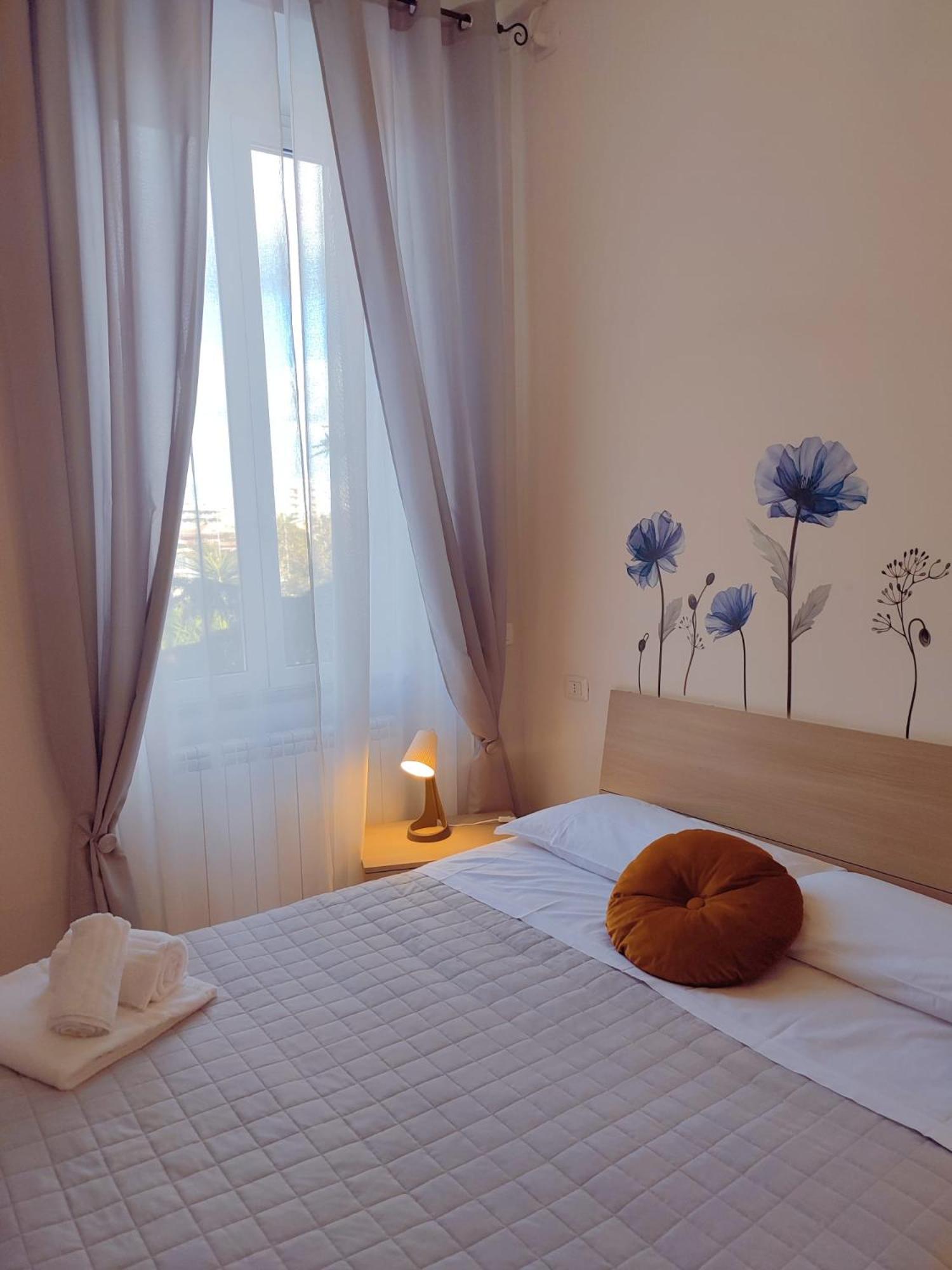 F.A.M. Rooms Ciampino Luaran gambar
